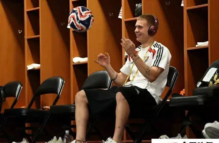 九游官网登录-包含Rookie新星败北表现突出，DWG前途光明！引发球迷热议的词条