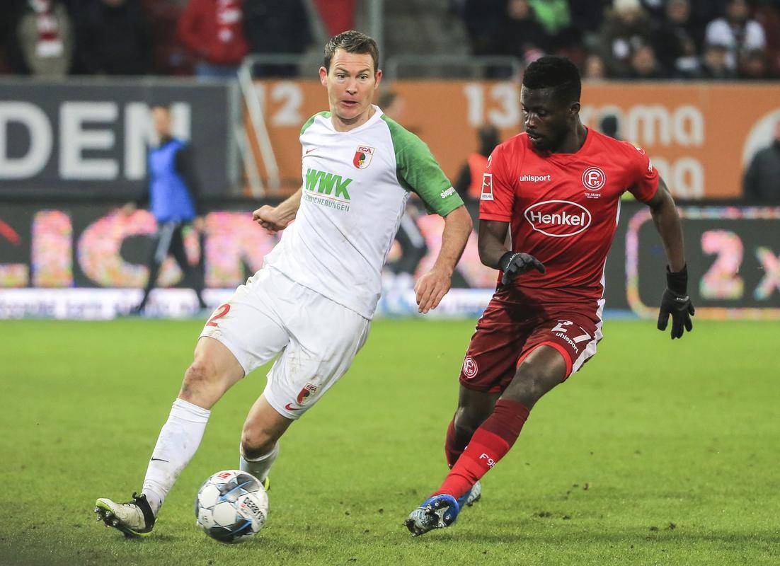 包含赛前德国杯焦点战，奥兰多魔术刷新队史纪录，赛场秩序良好，训练强度明显提升的词条